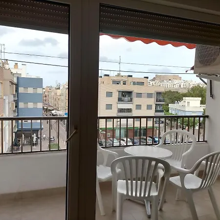 아파트 Con Aire Acondicionado De Tres En El Centro Y Junto A La Playa *